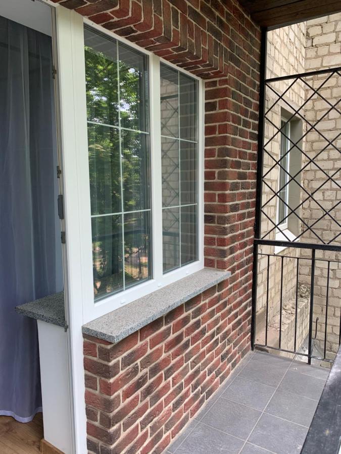 Двухкомнатная Квартира На Проспекте Науки Harkiv Exterior foto